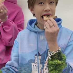 ふみのりの画像