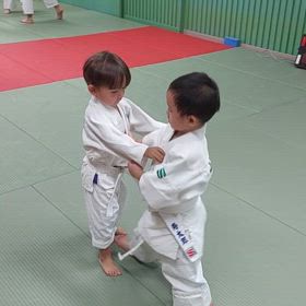 未就学児の稽古風景の画像