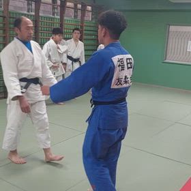 小内刈りのポイントの画像