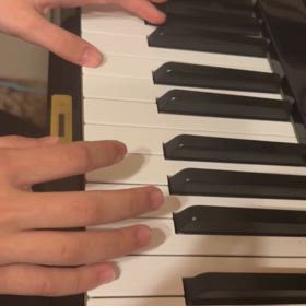 発達ゆっくりさんの　指くぐりの画像