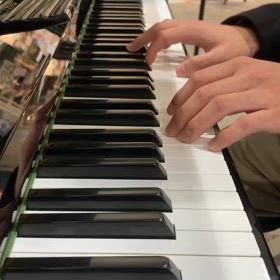 太陽は昇るから きっとの画像