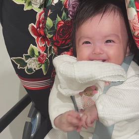 ゲラゲラ笑うググの画像