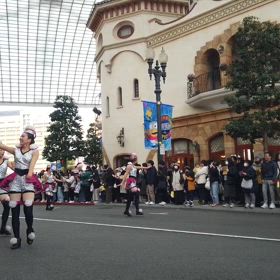 ユニバ、「NO LIMIT!パレード」 ハローキティフロート（2024.2.3）（動画）。の画像