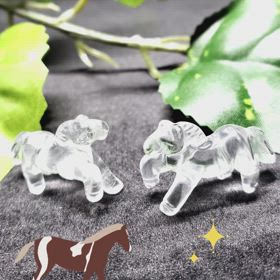 九頭馬（うまくいく）置物　台座付き✨の画像