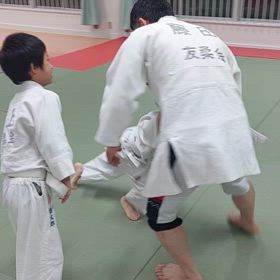 相手の力を使う練習の画像
