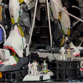 4 解体匠機νガンダム　頭部の展開は鎧兜の錣（しころ）を参考にの画像