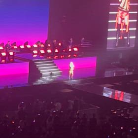 カイリーミノーグ@有明アリーナの画像