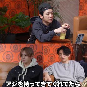 よにの未公開シーン【アワード‼︎】今までの朝食を振り返った日＃shortsの画像