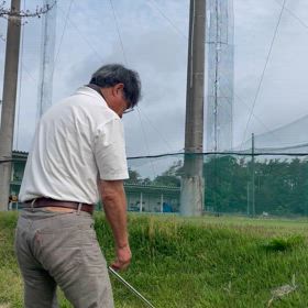 アプローチの確率を探る！前上がりきつい左足下りの画像