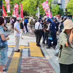 広島平和記念式典へ過激派の画像