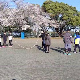 長縄（中学生と低学年）⑥の画像