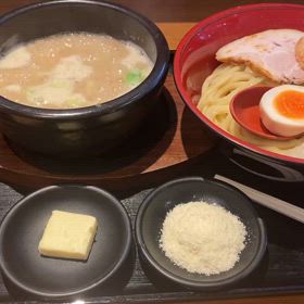 朝にひらめくの画像