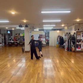 ルンバレッスンの画像