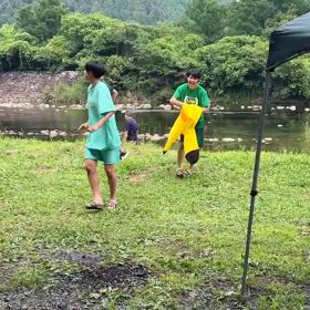 少々お待ちくださいの画像