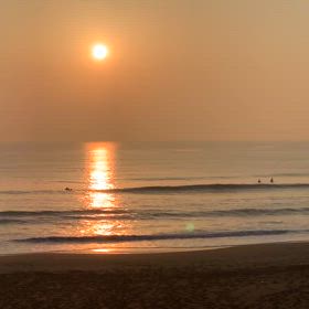 3月2日千葉北、東浪見の朝の波の画像