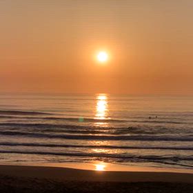 5月4日千葉北、東浪見の朝の波の画像