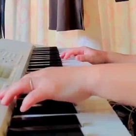 春ﾌﾟｰのｷｰﾎﾞｰﾄﾞ演奏(尾崎豊の15の夜❤️)の画像