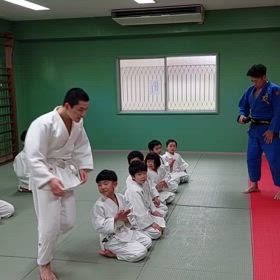 仲間が黒帯になりましたの画像