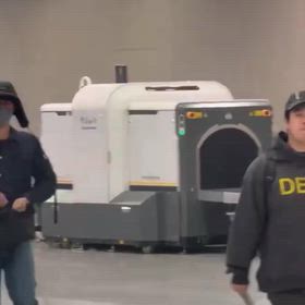 青島到着の画像