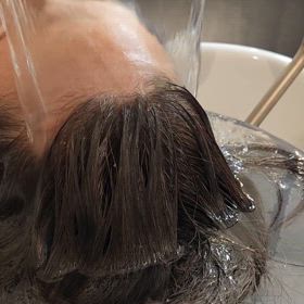 ヘッドスパではなく頭浸浴の画像