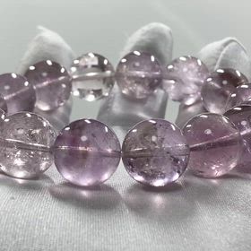 珍しく綺麗で素晴らしい石を〜最高品質レア天然石(パワーストーン)の