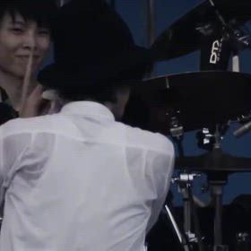 シザースタンドの画像