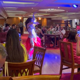 エジプトのダンス　スーフィーとベリダンスの画像