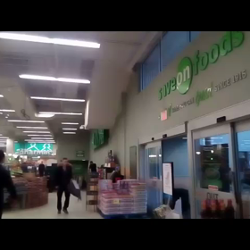 スーパーの一角で、スターバックスのセルフコーナーを発見！の画像