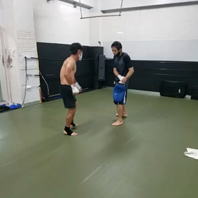 ミット鍛練の画像