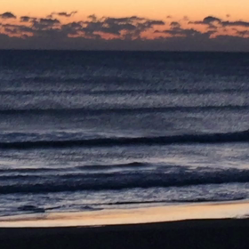 1月27日千葉北、東浪見の朝の波の画像