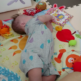 8ヶ月5日 左回りとか人見知りとかの画像