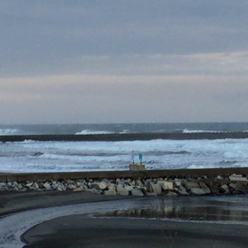 11月14日千葉北、東浪見の朝の波の画像