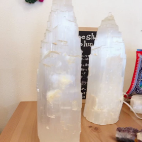 セレナイトランプ　高知占いカフェsolpeshuの画像