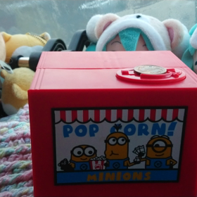 可愛いミニオンの貯金箱❤️の画像