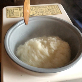 うん？十年前の餅つき機、立派に仕事しています。の画像