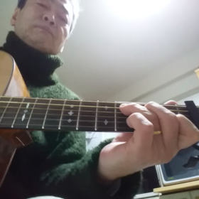 ギターの練習の画像