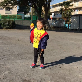 3歳の寛太と初めてやったキャッチボールだったが、、の画像