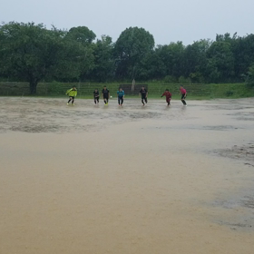 済美高校女子サッカー部の画像