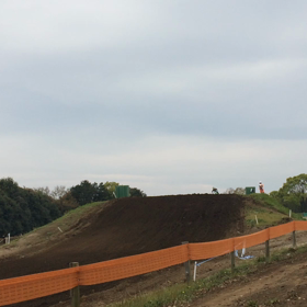 見てください！　モトクロスの動画の画像