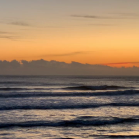12月24日千葉北、東浪見の朝の波の画像