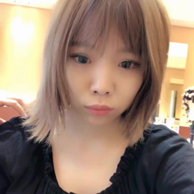 ラフなカジュアル前髪の画像