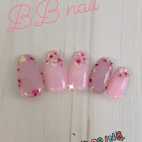 スプリングネイルの画像