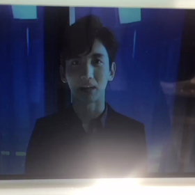 24hコスメの店頭チャンミン動画の画像