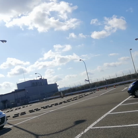 The plane fliesの画像