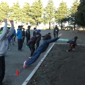 立ち幅跳び⑳の画像