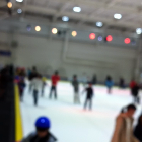 久しぶりに息子とスケートの画像