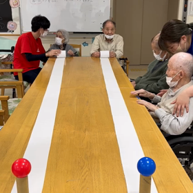 トイレットペーパーぐるぐるまきまきの画像