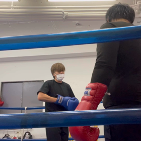 休日にジムの画像