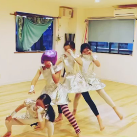 お衣装選び中の画像