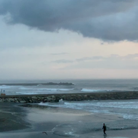 3月21日千葉北、東浪見の朝の波の画像